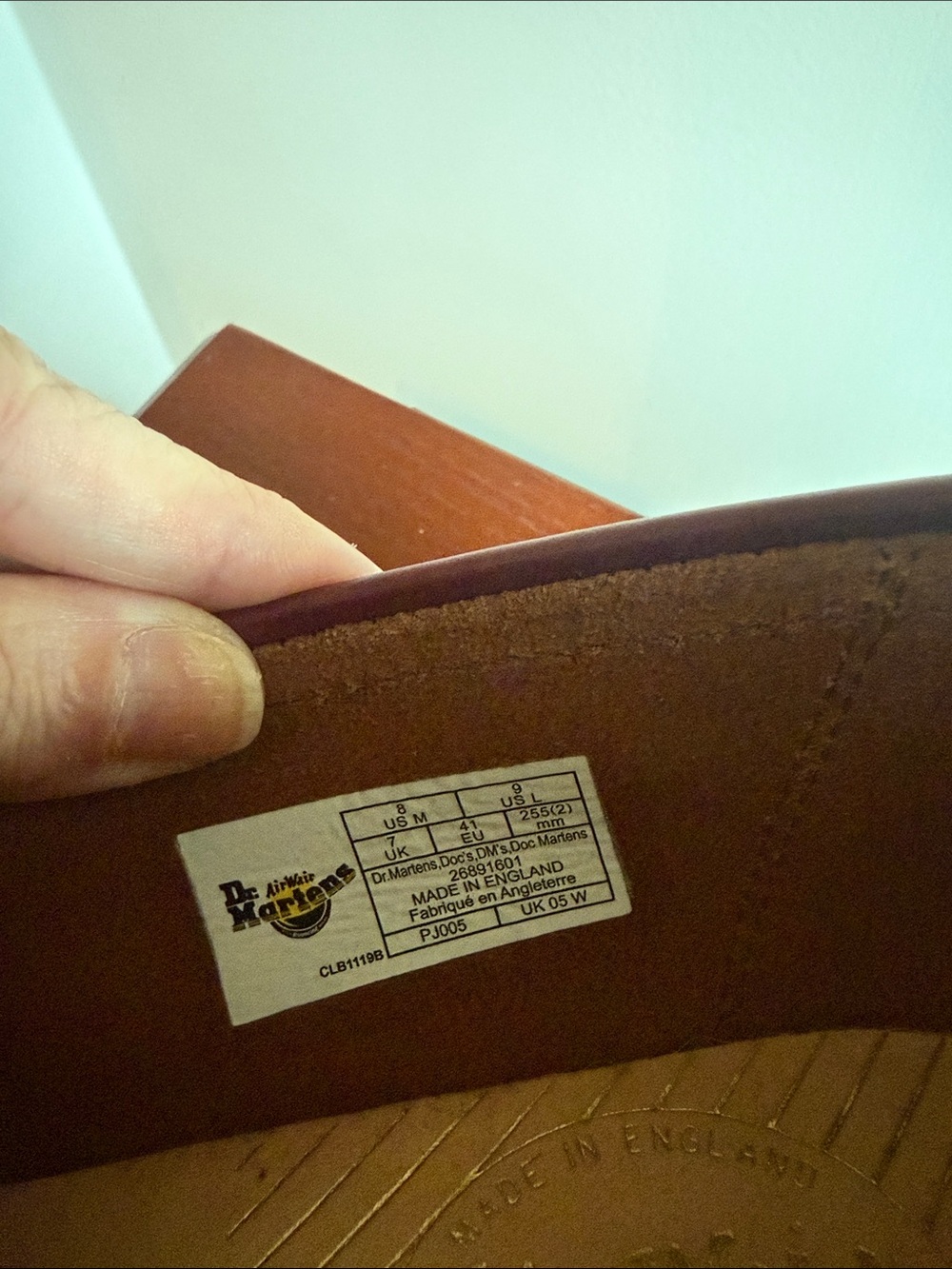 Doc Marten Ladies 9/Men’s 8 Tassel Loafers in Burgundy - Picture 10 of 10